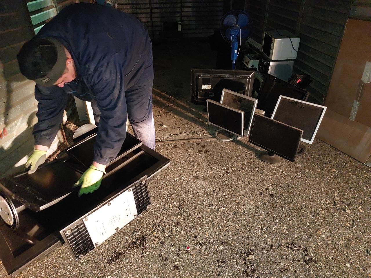 Ove godine prikupljeno je oko 2.700 kilograma elektronskog i električnog otpada