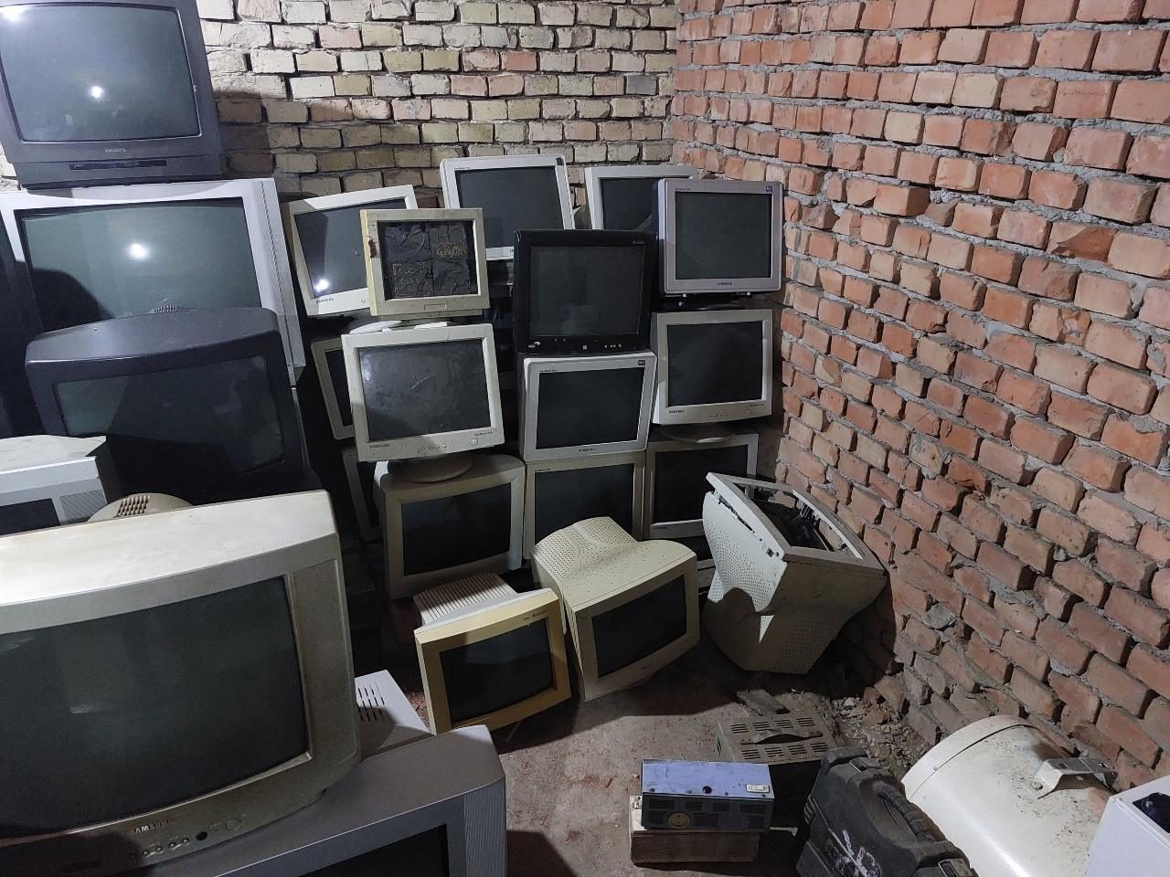 Ove godine prikupljeno je oko 2.700 kilograma elektronskog i električnog otpada