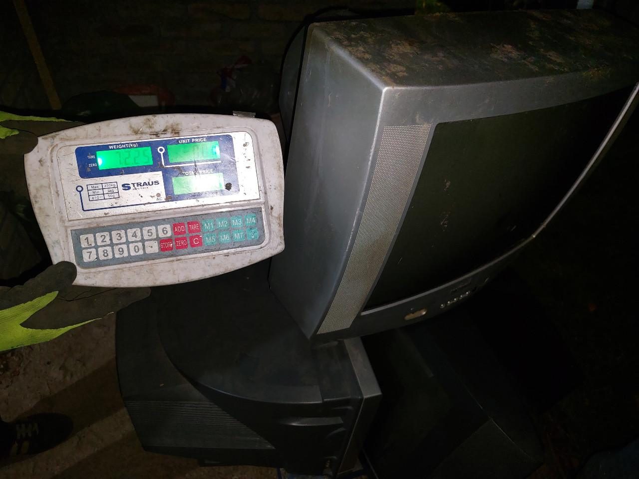 Ove godine prikupljeno je oko 2.700 kilograma elektronskog i električnog otpada